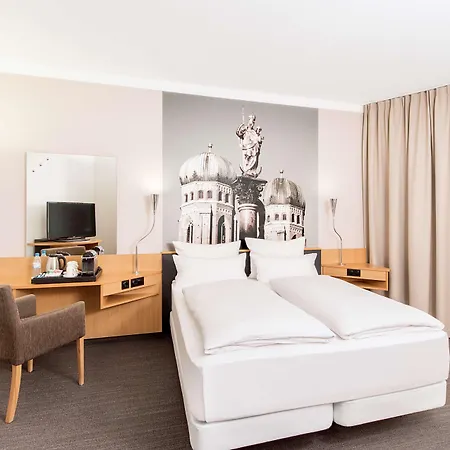 Hotel Nh Messe 4*