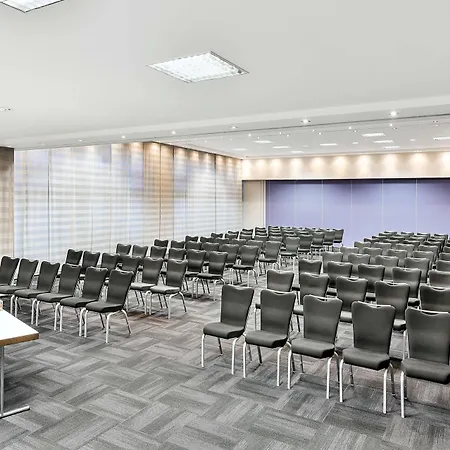 Nh Messe Hotel 4*