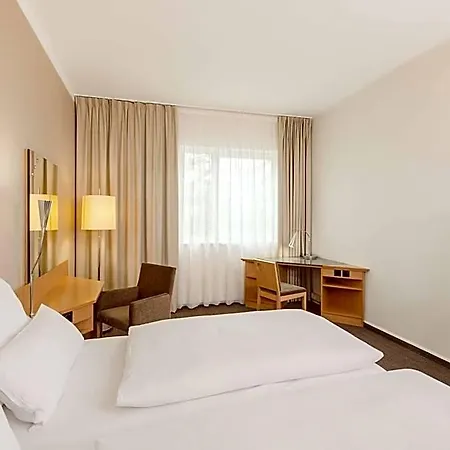Nh Messe Hotel 4*