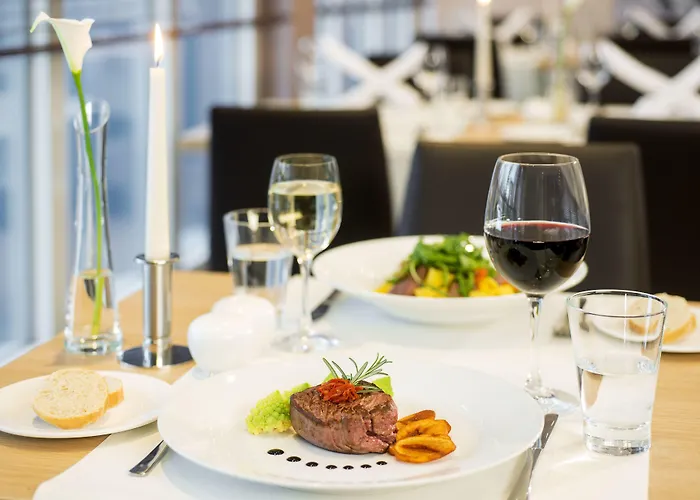 Nh Messe מלון 4*