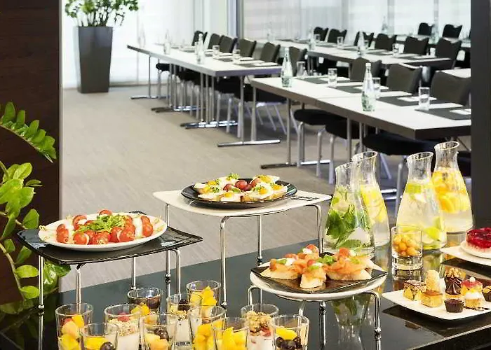 מלון Nh Messe 4*